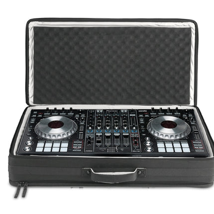Udg Gear U7103BL - Urbanite Midi Controller Sleeve Extra Large Preto