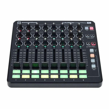 Novation LAUNCH CONTROL XL MKII BLACK