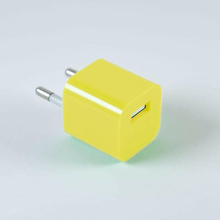 Transformador AC230V/DC5V 1A USB - Amarelo-Energia-SMI-Music Stage