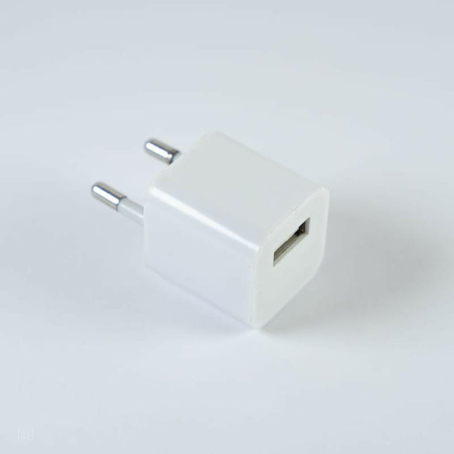 Transformador AC230V/DC5V 1A USB - Branco-Energia-SMI-Music Stage