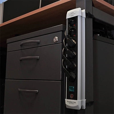 Extensão Eléctrica 8 Vias Shucko 3mt c/ Interruptor-Electricidade-Brennenstuhl-Music Stage