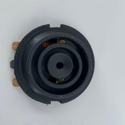 Luminus PRO IP Conector de carga FEMININO-Fos-Music Stage