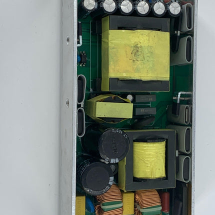 Fonte de alimentação Cyclone PRO D2 V.2.0-Fos-Music Stage