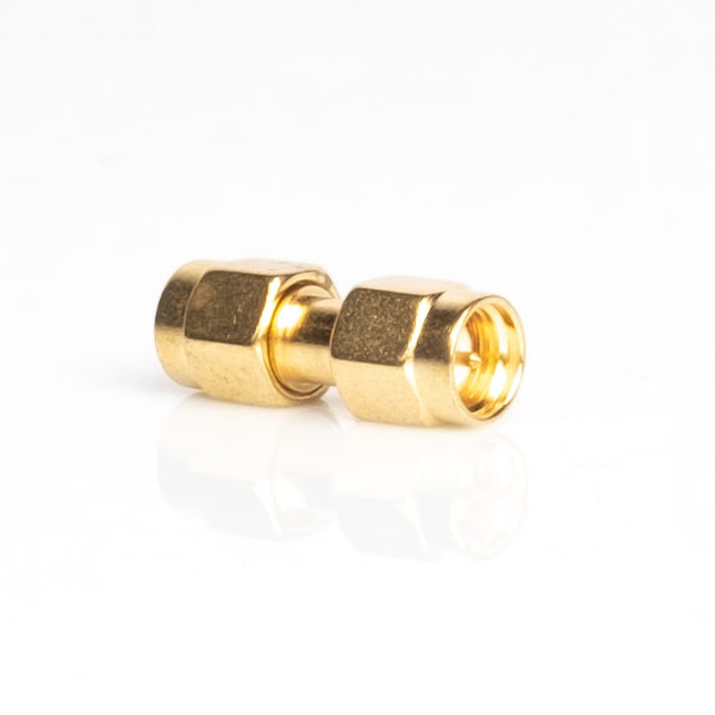 Adaptador SMA Macho / SMA Macho - Dourada-Fichas e cabos-Nedis-Music Stage